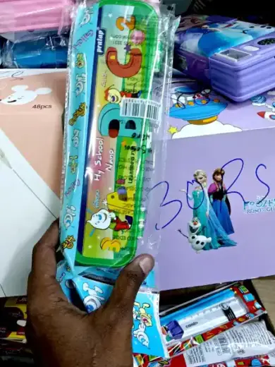 Geometry-fassion geometry